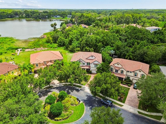 1804 BELLA CASA COURT, Tampa, FL 33618