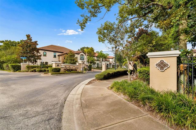 1804 BELLA CASA COURT, Tampa, FL 33618
