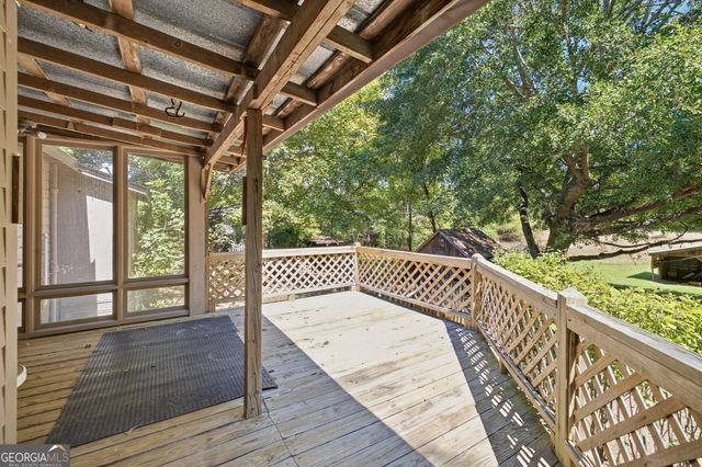 2124 Highway 105, Demorest, GA 30535