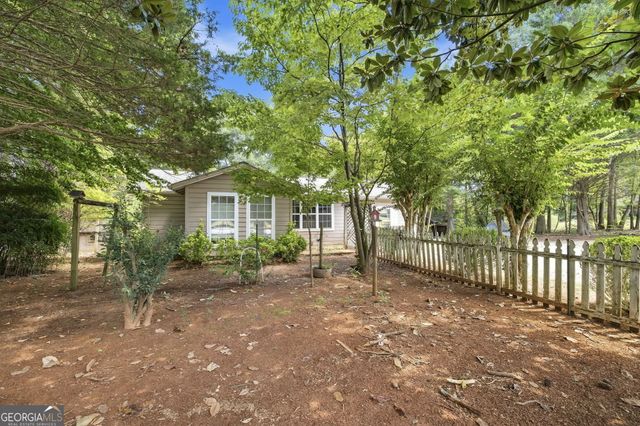 2124 Highway 105, Demorest, GA 30535