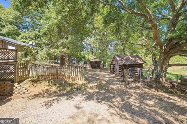 2124 Highway 105, Demorest, GA 30535