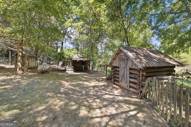 2124 Highway 105, Demorest, GA 30535