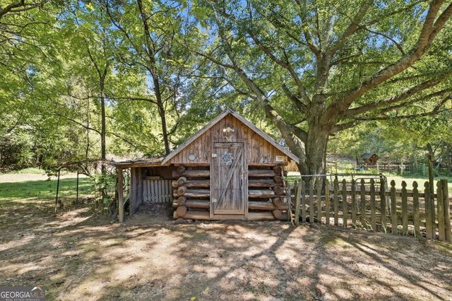 2124 Highway 105, Demorest, GA 30535