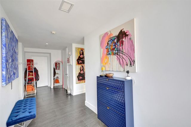 1100 Biscayne Blvd 3708S, Miami, FL 33132