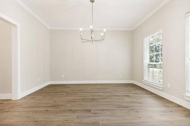 3418 Woodland View Drive, Kingwood, TX 77345
