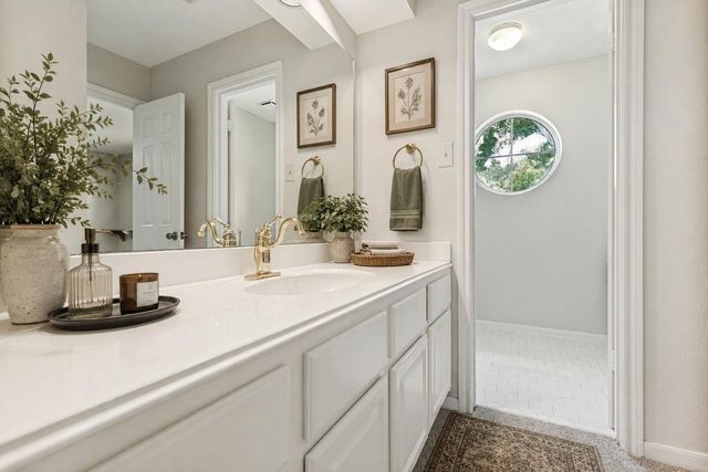 3418 Woodland View Drive, Kingwood, TX 77345