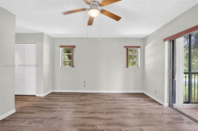 150 S Hollybrook Terrace 208, Pembroke Pines, FL 33025