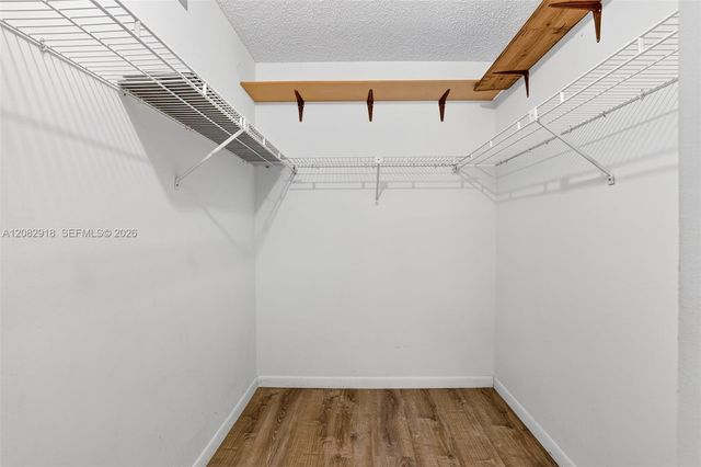150 S Hollybrook Terrace 208, Pembroke Pines, FL 33025