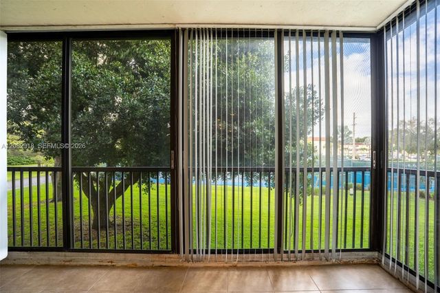 150 S Hollybrook Terrace 208, Pembroke Pines, FL 33025