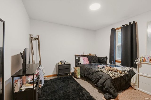 2025 Carlton Avenue, Fort Wayne, IN 46802