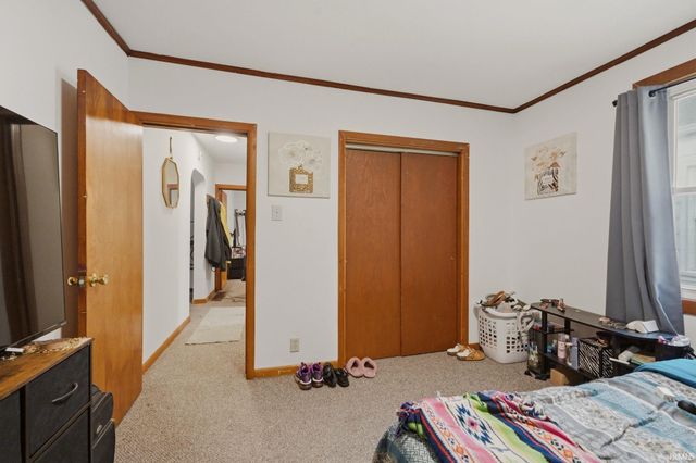 2025 Carlton Avenue, Fort Wayne, IN 46802