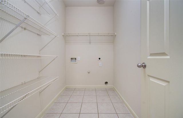 3927 Falvel Cove Drive, Spring, TX 77388