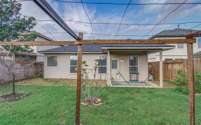 3927 Falvel Cove Drive, Spring, TX 77388