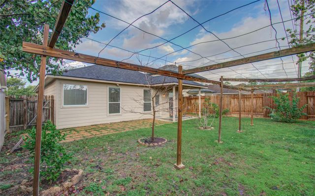 3927 Falvel Cove Drive, Spring, TX 77388