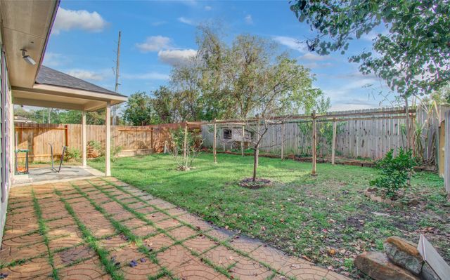 3927 Falvel Cove Drive, Spring, TX 77388