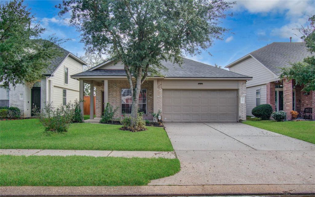 3927 Falvel Cove Drive, Spring, TX 77388
