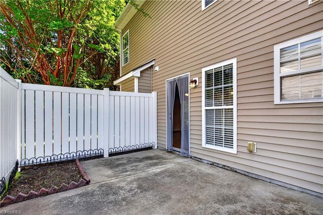 408 Mcconnell Landing, Kernersville, NC 27284