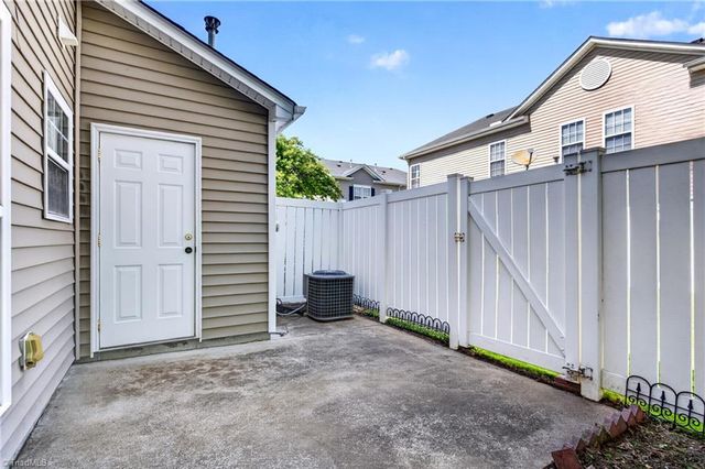 408 Mcconnell Landing, Kernersville, NC 27284