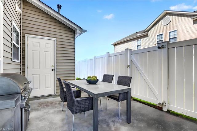 408 Mcconnell Landing, Kernersville, NC 27284