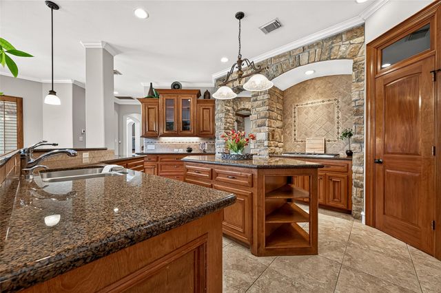 13815 Nathan Ridge Lane, Cypress, TX 77429