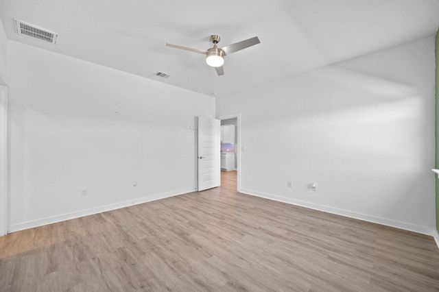 129 Cupreata LN, Leander, TX 78641