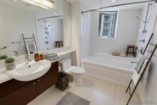 1441 9th Ave 507, San Diego, CA 92101