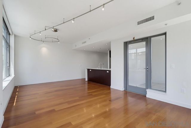 1441 9th Ave 507, San Diego, CA 92101