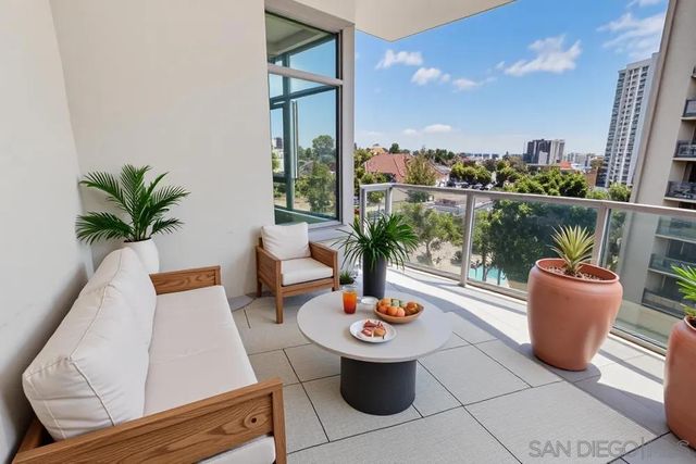 1441 9th Ave 507, San Diego, CA 92101