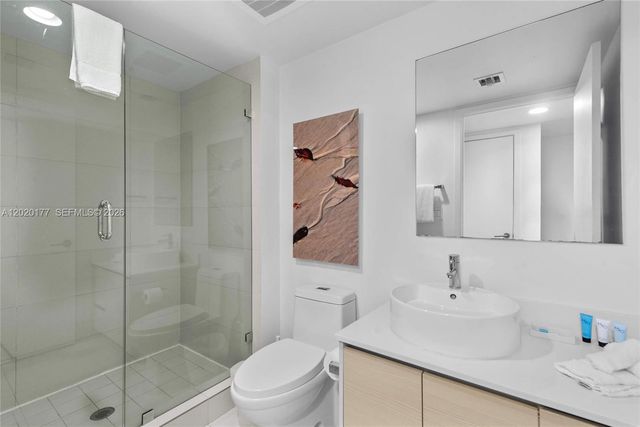 2602 E Hallandale Beach Blvd R2604, Hallandale Beach, FL 33009