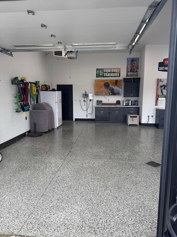 3282 47th Avenue S, Fargo, ND 58104