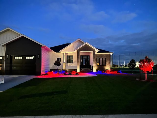 3282 47th Avenue S, Fargo, ND 58104