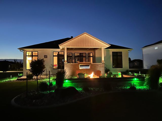 3282 47th Avenue S, Fargo, ND 58104