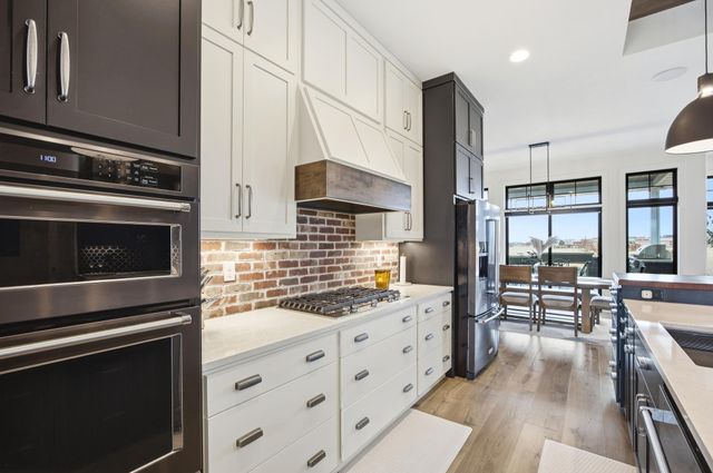 3282 47th Avenue S, Fargo, ND 58104