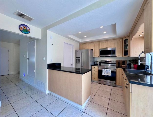 1651 S Juniper Street 50, Escondido, CA 92025