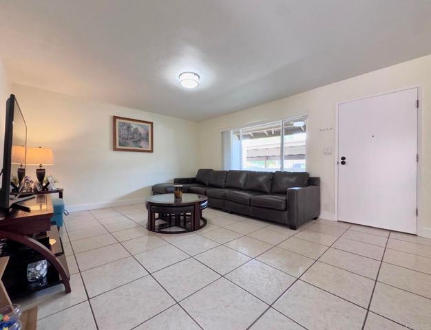 1651 S Juniper Street 50, Escondido, CA 92025