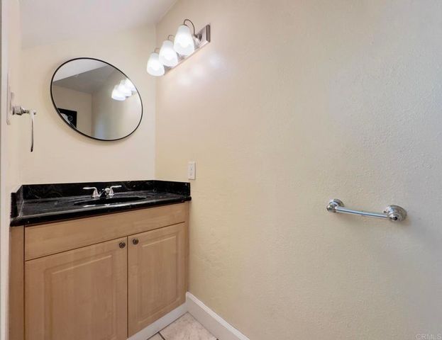 1651 S Juniper Street 50, Escondido, CA 92025