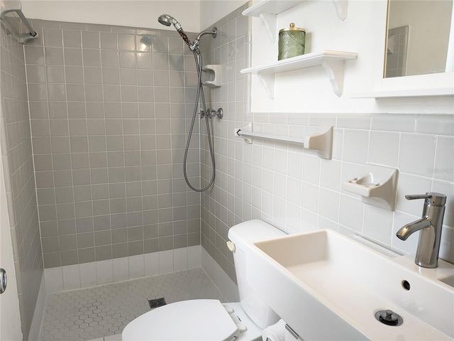 2155 WOOD STREET 26A, Sarasota, FL 34237