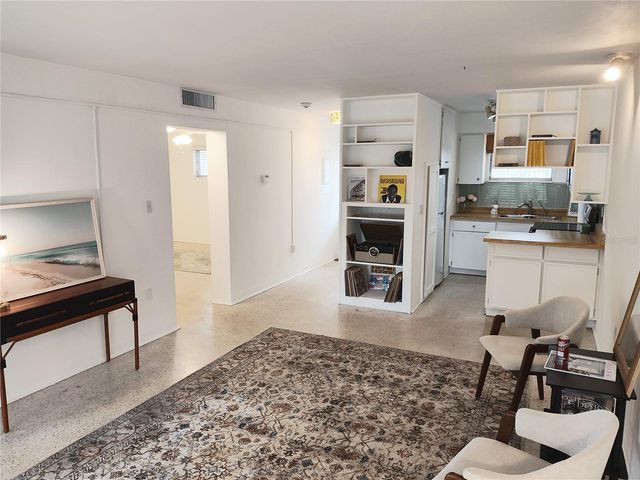 2155 WOOD STREET 26A, Sarasota, FL 34237