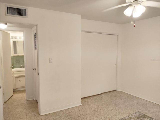 2155 WOOD STREET 26A, Sarasota, FL 34237