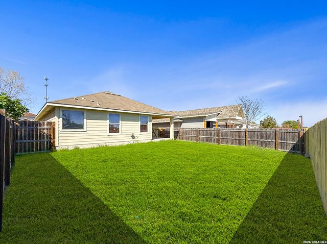9566 Everton, San Antonio, TX 78245