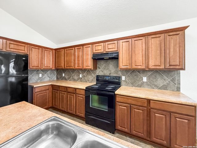 9566 Everton, San Antonio, TX 78245