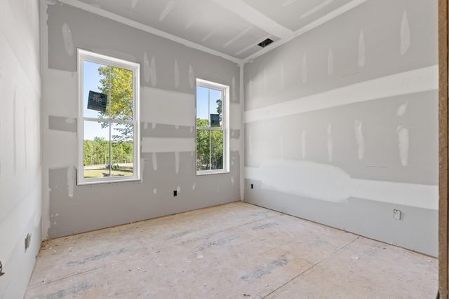1740 Restful Drive, Soddy Daisy, TN 37379