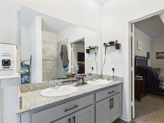 201 Road 6618, Dayton, TX 77535