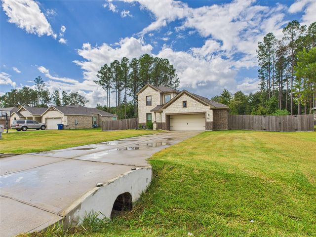 201 Road 6618, Dayton, TX 77535