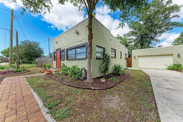 3812 11TH AVENUE W, Bradenton, FL 34205
