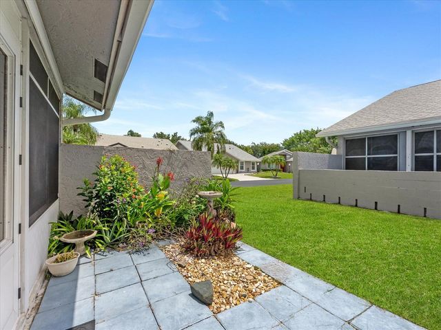 3897 Dafilee Circle, West Palm Beach, FL 33417