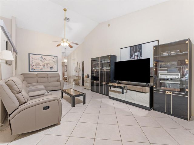 3897 Dafilee Circle, West Palm Beach, FL 33417