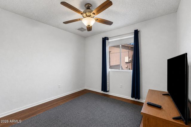 313 W PIUTE Avenue, Phoenix, AZ 85027