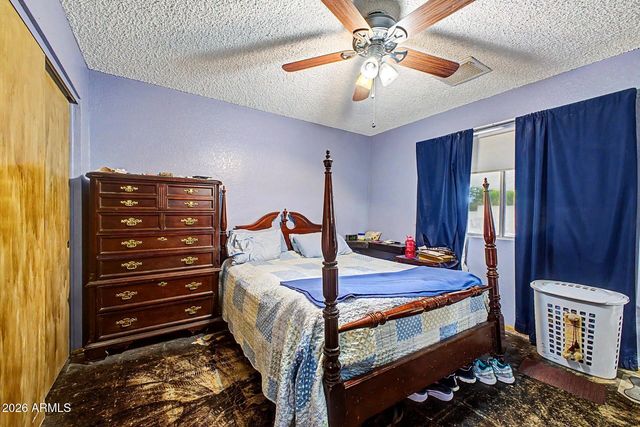 313 W PIUTE Avenue, Phoenix, AZ 85027