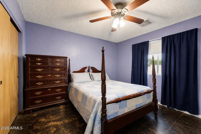 313 W PIUTE Avenue, Phoenix, AZ 85027